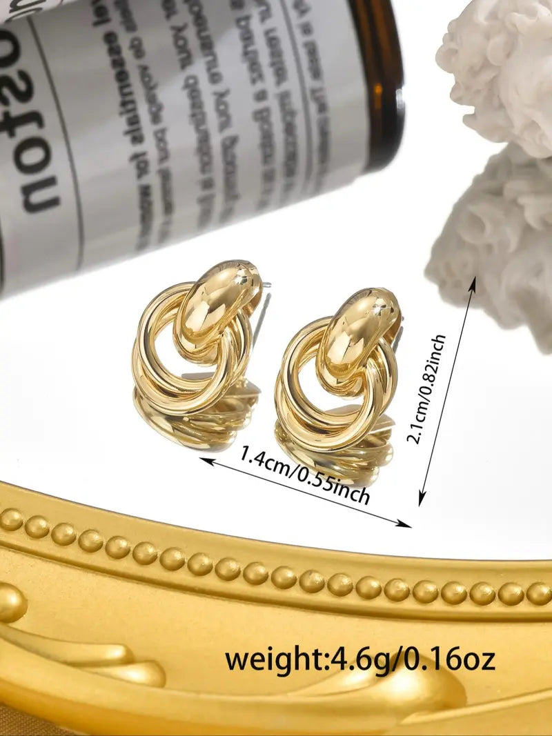 Elegant Knot Design Dangle Earrings