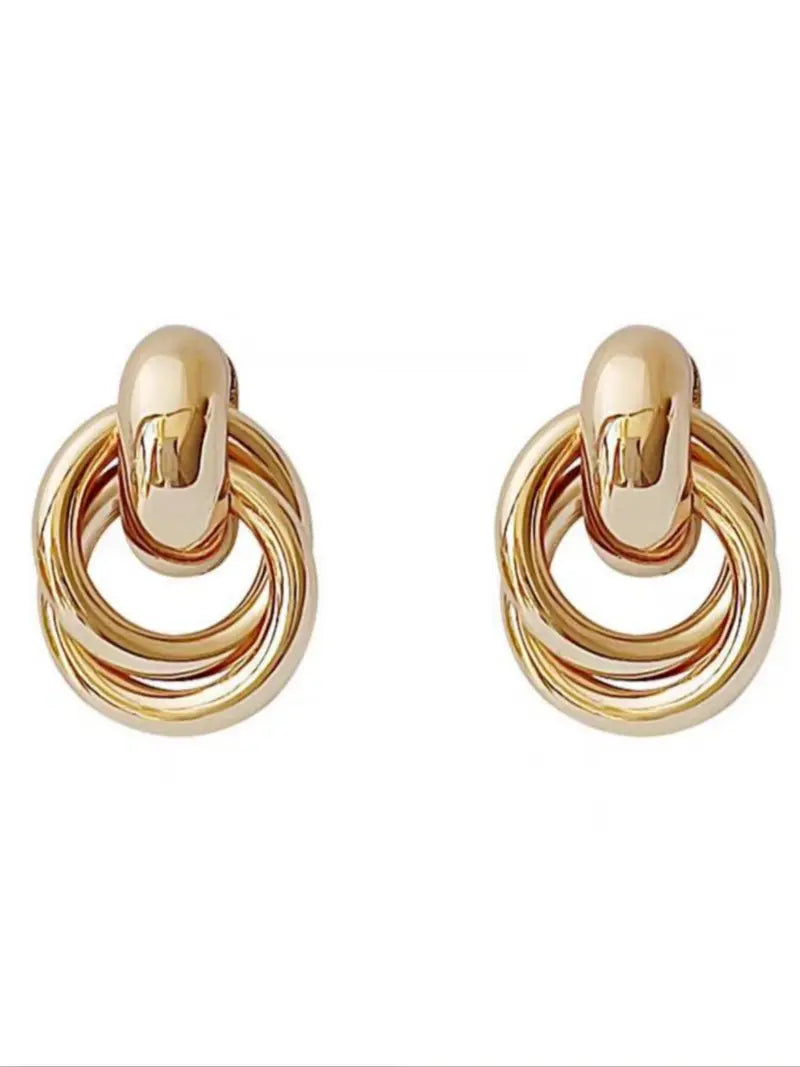 Elegant Knot Design Dangle Earrings