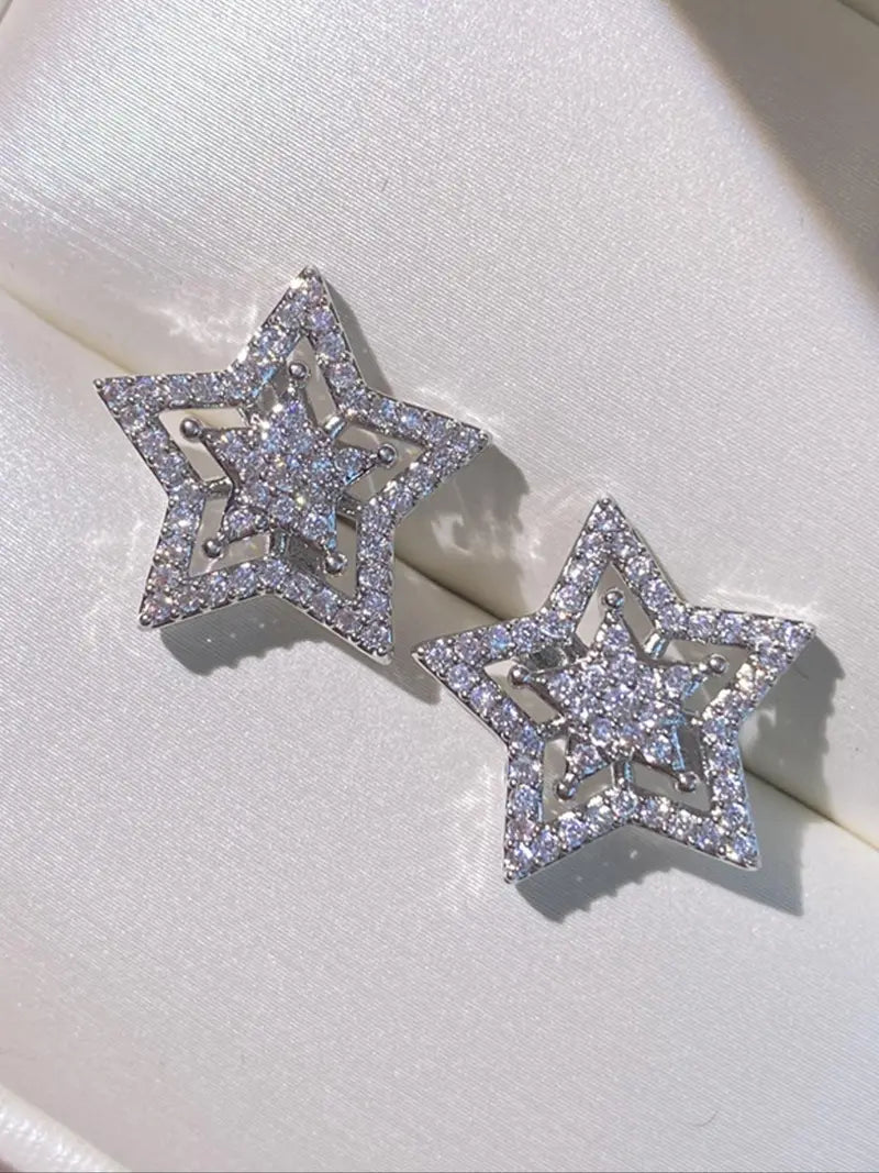 Star Design Rhinestone Decorated Stud Elegant Minimalist Earrings